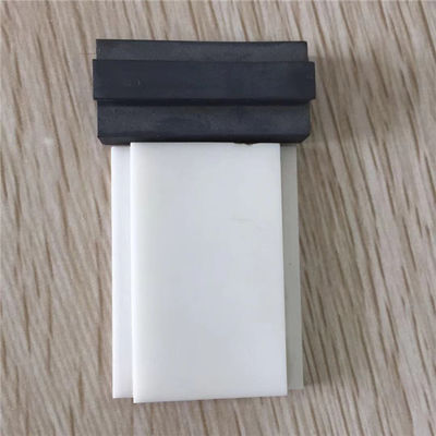 Bagian Keramik Alumina Bulat Persegi Panjang Dipoles 3.9g / Cm3 Plat Al2o3