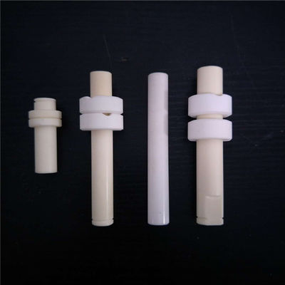 Ketahanan Aus 3.9g / cm3 Alumina Ceramic Seal Rods Isolasi Industri