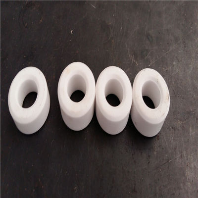 Bagian Keramik Alumina Tahan Panas 3.9g / cm3 Pipa Alumina