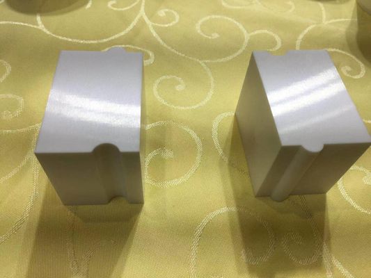 Presisi 1300HV Machinable Ceramic Block Cube Zirconia Ceramic Parts
