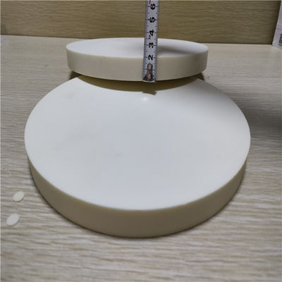 Pelat Ketahanan Aus Industri Bagian Keramik Alumina 3.9g / Cm3